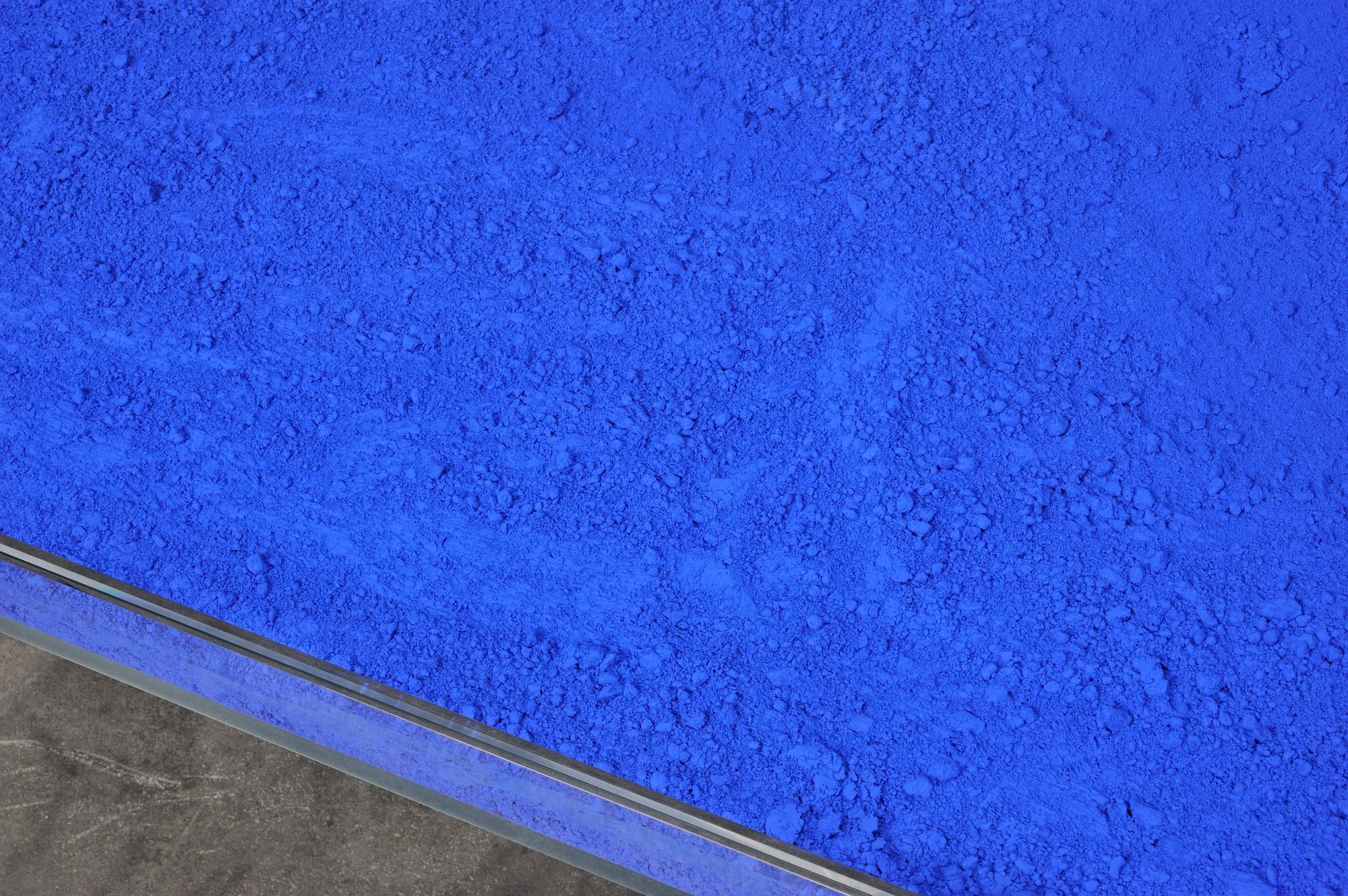 Yves Klein, Table Bleue™ — view 3