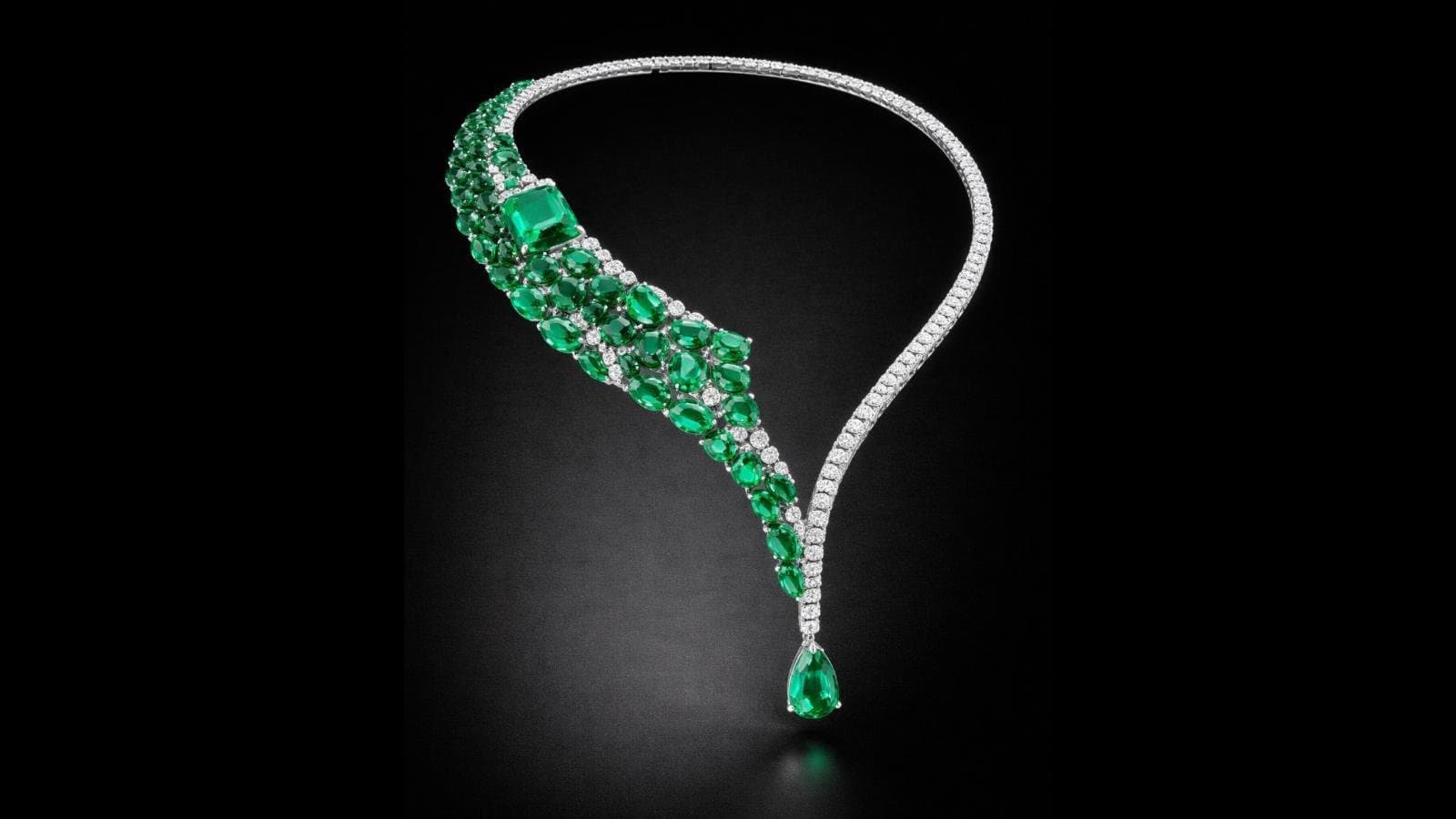 Colombian emerald sautoir necklace