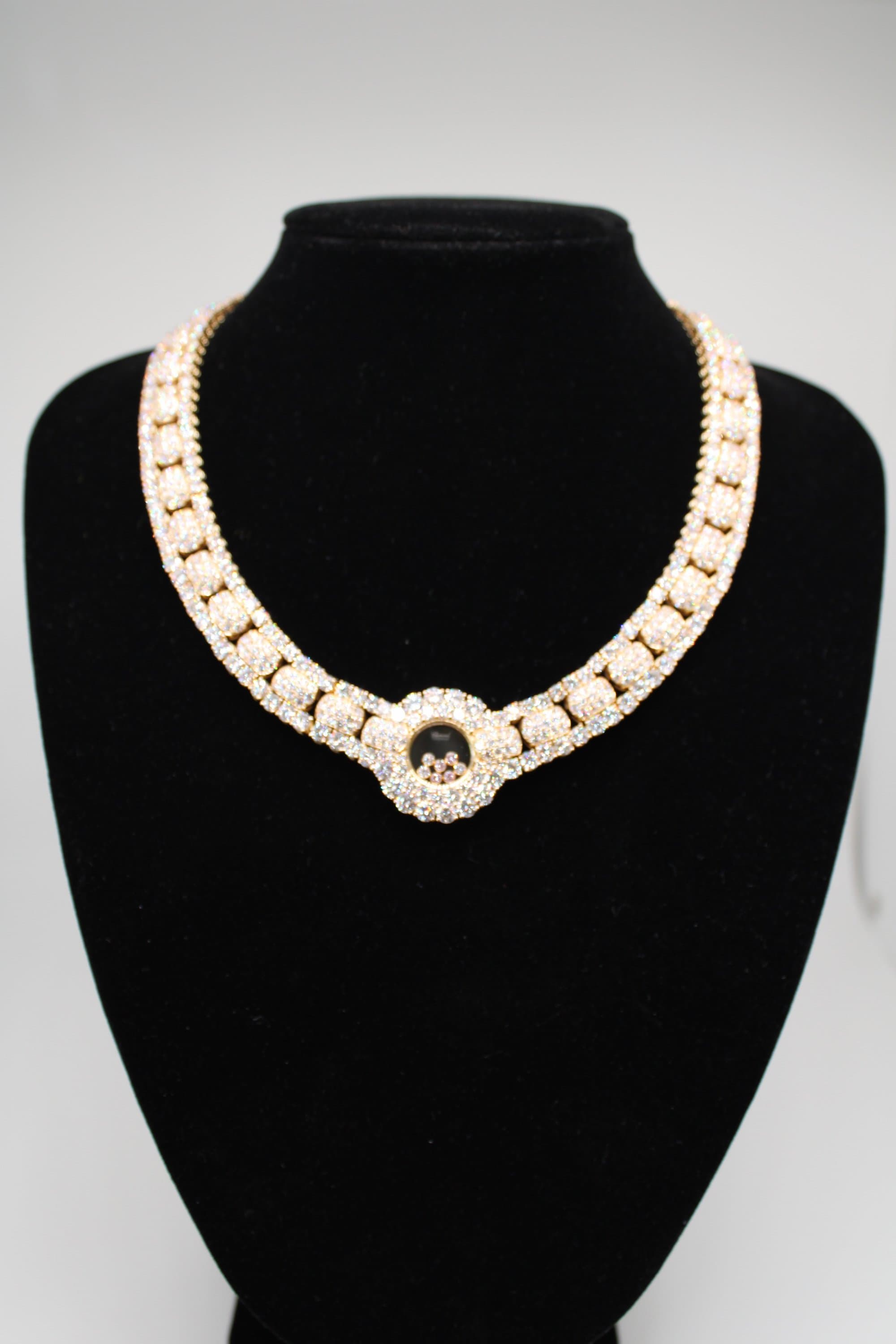 Chopard haute joaillerie diamond necklace — view 3