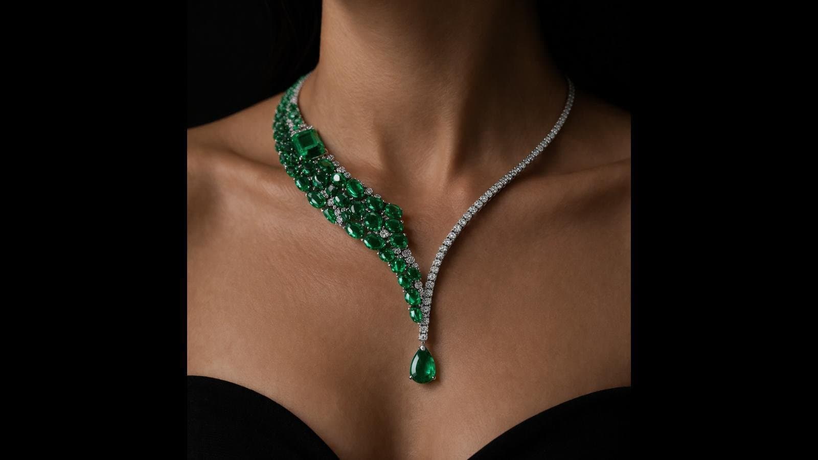 Reading a stone: a buyer's short course in old-mine emeralds
