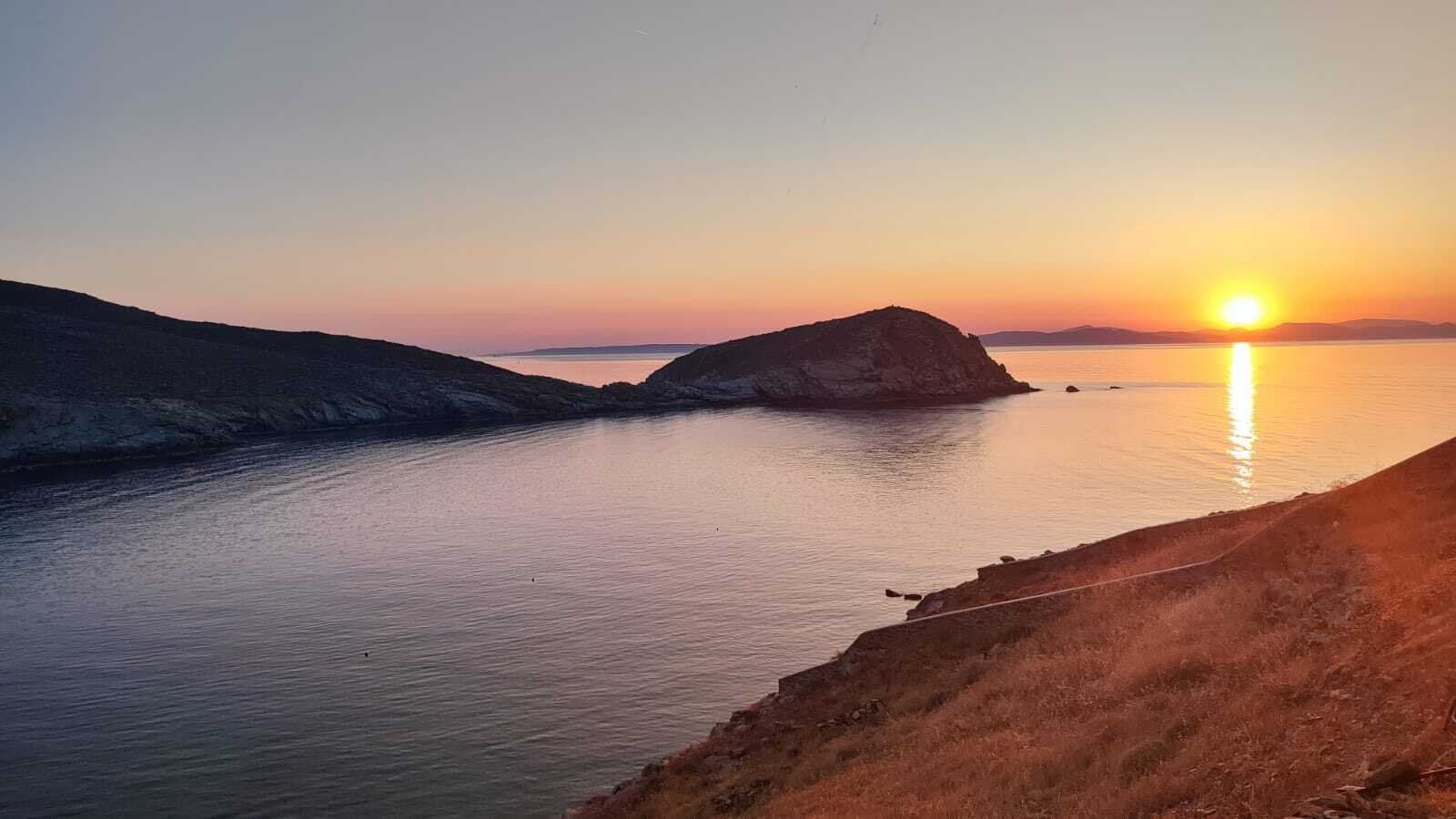 Kea, quietly: buying in the Cyclades after the boom