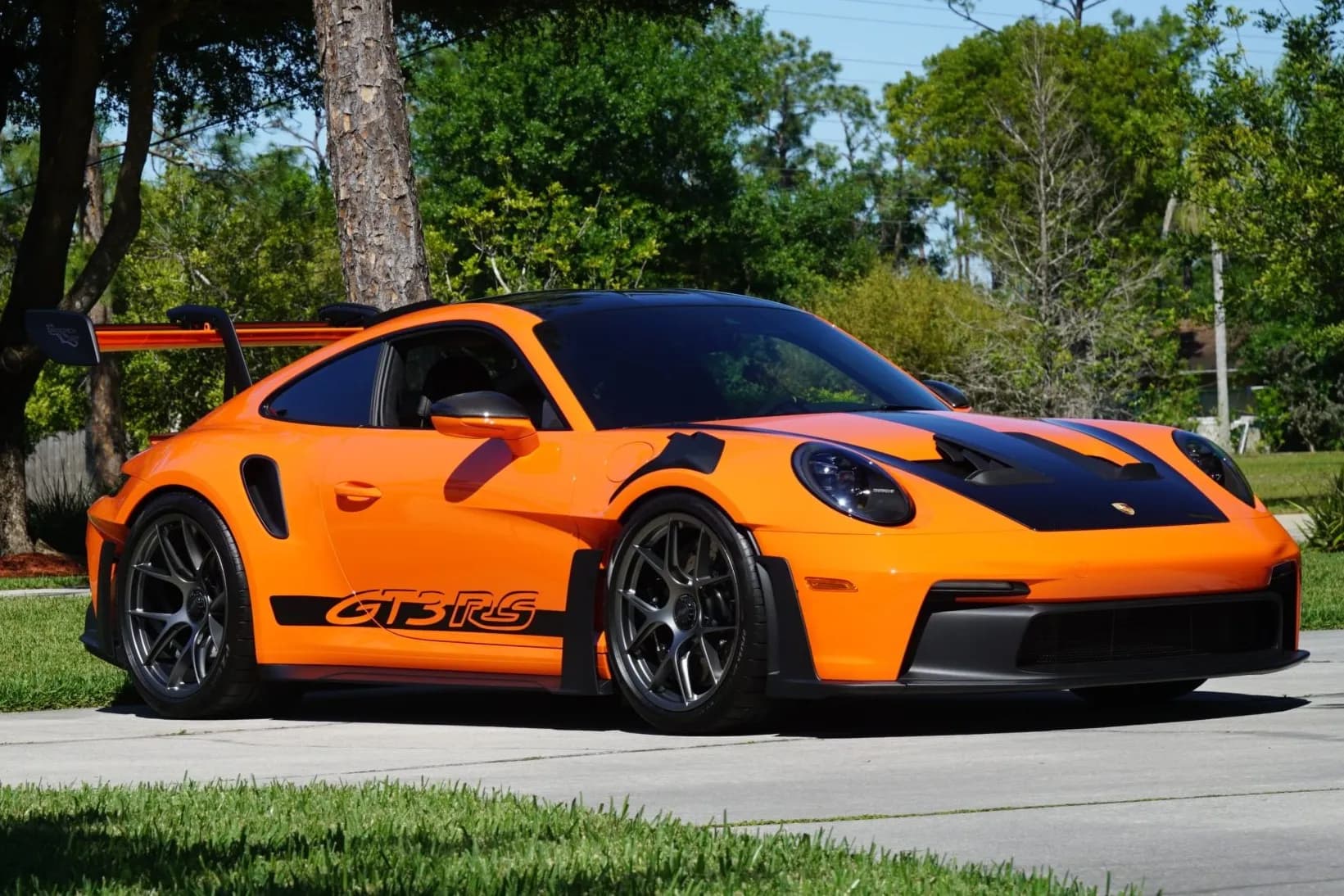 PORCHE