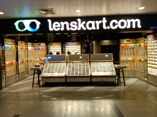 Lenskart.com at Navrangpura, Ahmedabad 