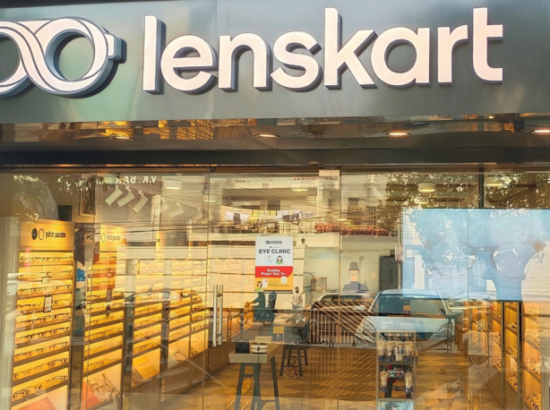 Lenskart.com at Navrangpura, Ahmedabad 